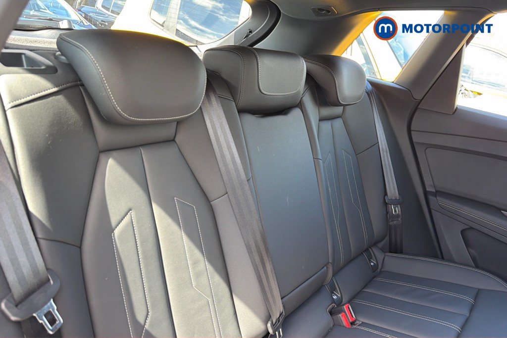Audi Q4 Sport Automatic Electric SUV - Stock Number (1652980) - 41st supplementary image
