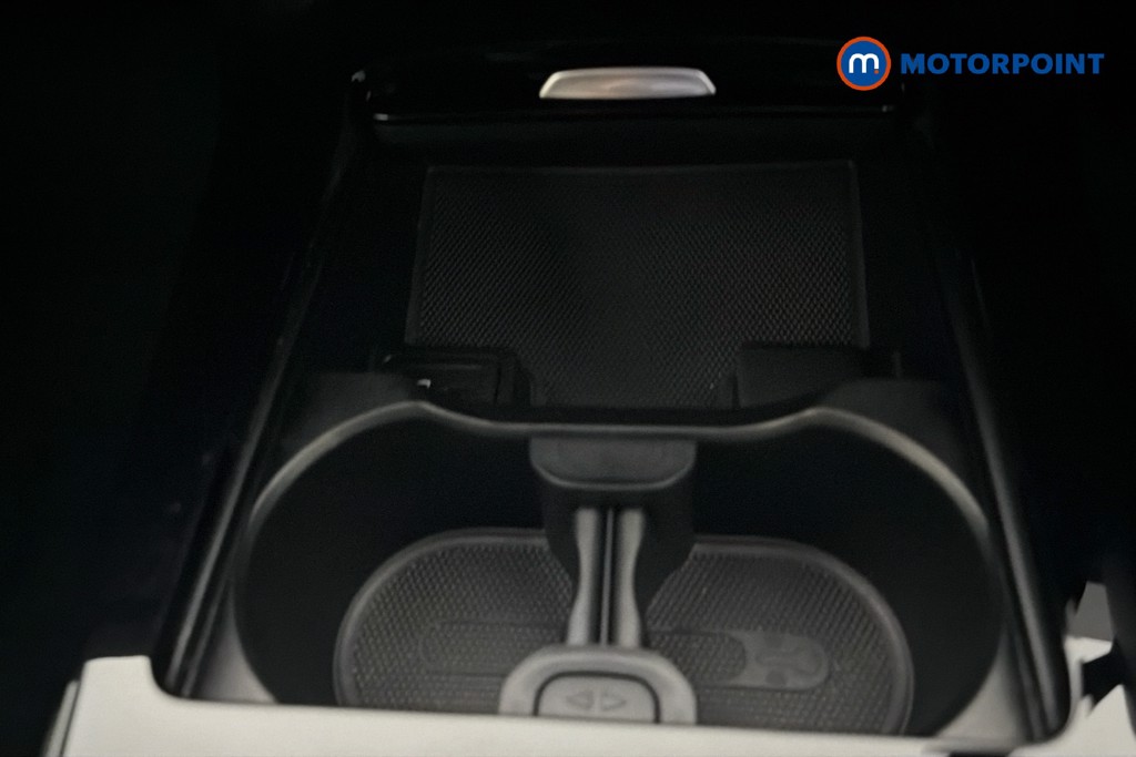 Mercedes-Benz A Class Sport Executive Edition Automatic Petrol Hatchback - Stock Number (1653099) - 16th supplementary image