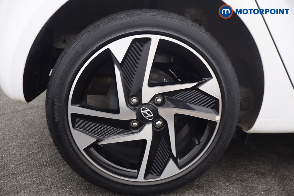 Hyundai I10 Premium Manual Petrol Hatchback - Stock Number (1653447) - 16th supplementary image