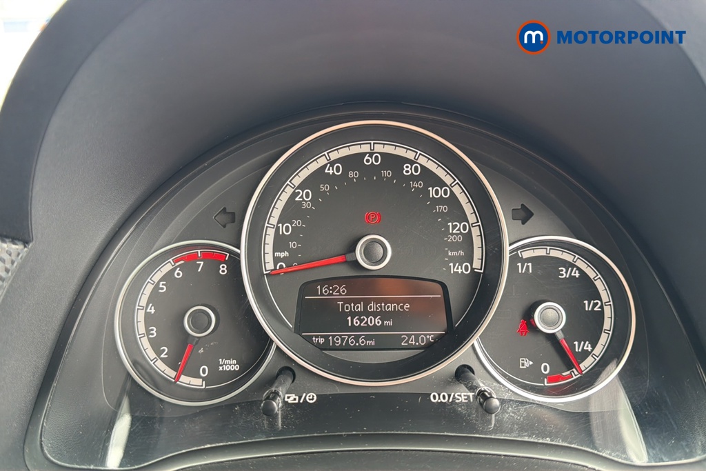 Volkswagen UP Black Edition Manual Petrol Hatchback - Stock Number (1653663) - 7th supplementary image