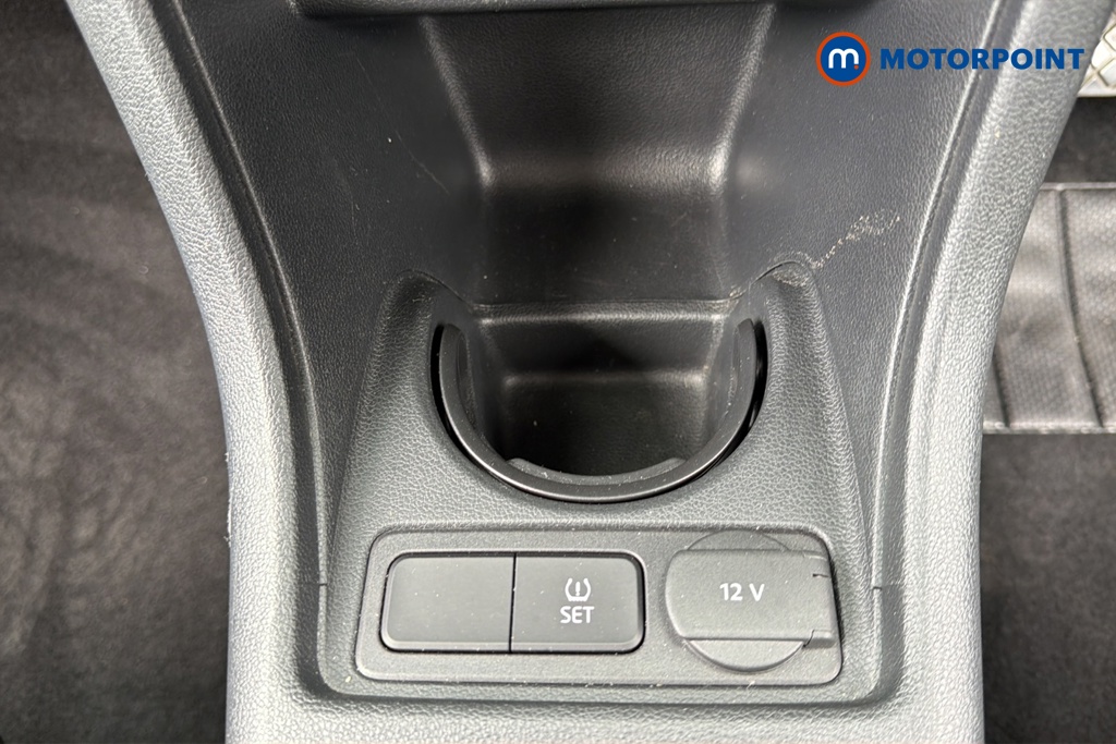 Volkswagen UP Black Edition Manual Petrol Hatchback - Stock Number (1653663) - 16th supplementary image