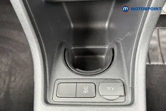 Volkswagen UP Black Edition Manual Petrol Hatchback - Stock Number (1653663) - 16th supplementary image