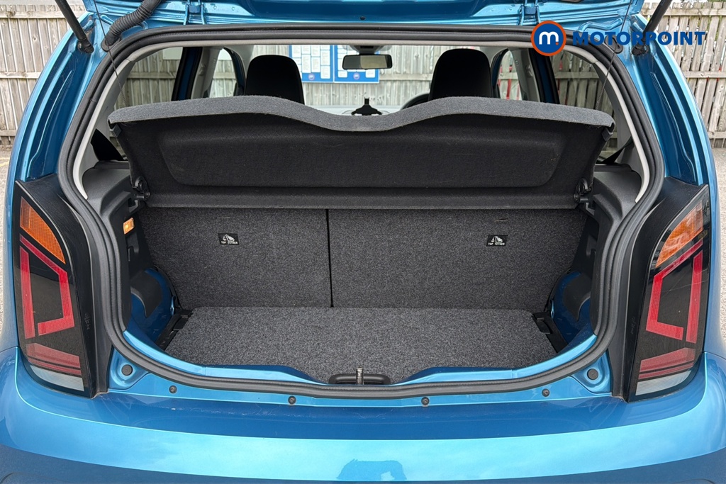Volkswagen UP Black Edition Manual Petrol Hatchback - Stock Number (1653663) - 30th supplementary image