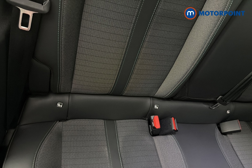 Peugeot 2008 Allure Premium Manual Petrol SUV - Stock Number (1653773) - 27th supplementary image