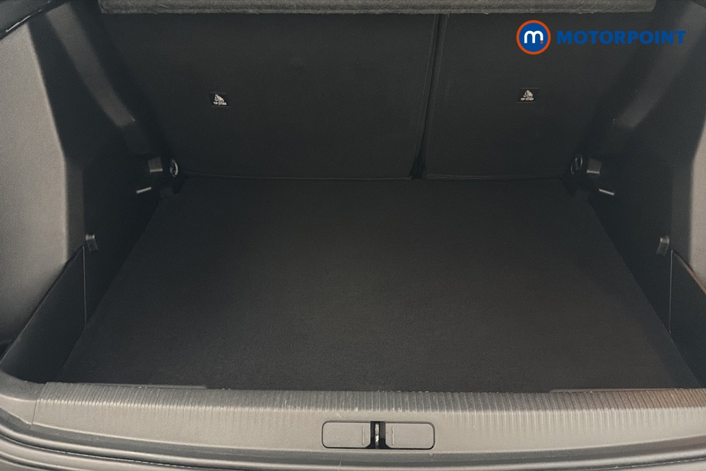 Peugeot 2008 Allure Premium Manual Petrol SUV - Stock Number (1653773) - 30th supplementary image