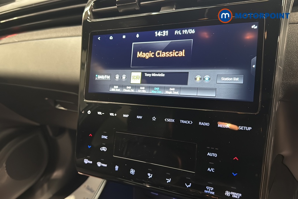 Hyundai Tucson N Line Automatic Petrol-Electric Hybrid SUV - Stock Number (1653776) - 8th supplementary image