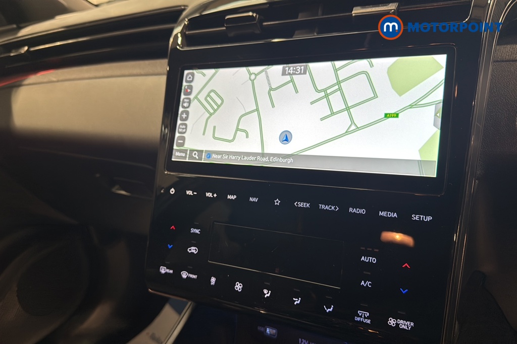 Hyundai Tucson N Line Automatic Petrol-Electric Hybrid SUV - Stock Number (1653776) - 9th supplementary image
