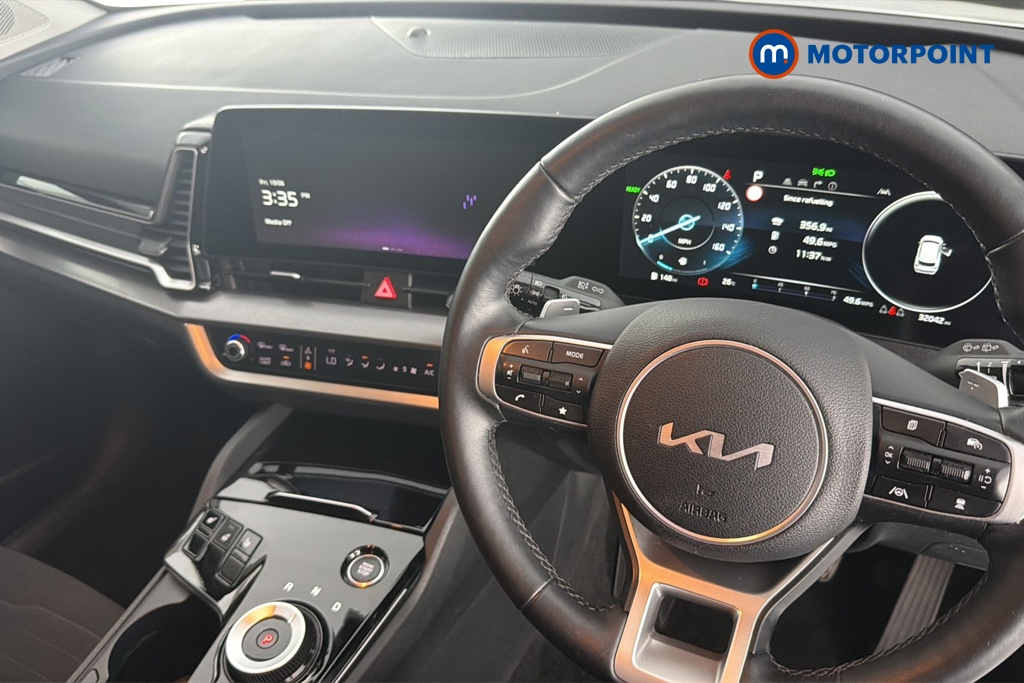KIA Sportage 3 Automatic Petrol-Electric Hybrid SUV - Stock Number (1654137) - 1st supplementary image