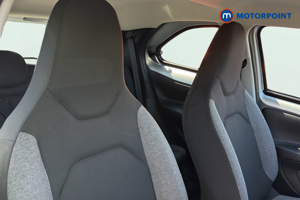 Toyota Aygo X Pure Automatic Petrol Hatchback - Stock Number (1654272) - Passenger side rear corner