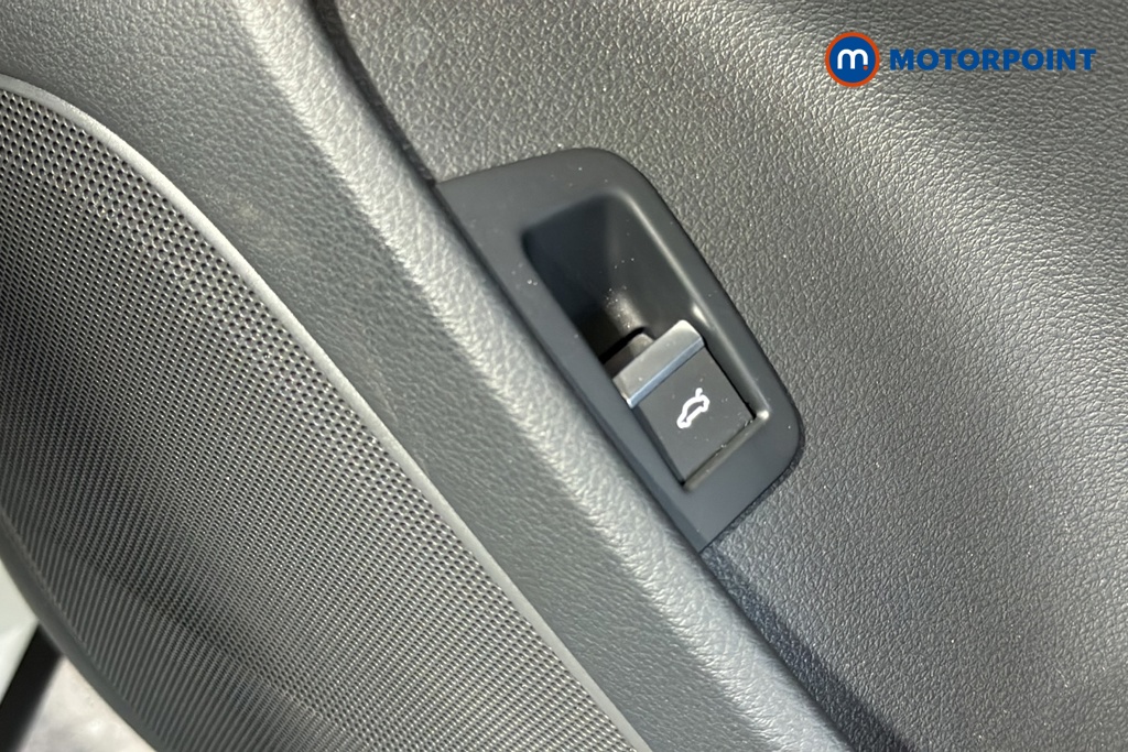 Audi Q7 Black Edition Automatic Petrol SUV - Stock Number (1654285) - 993rd supplementary image