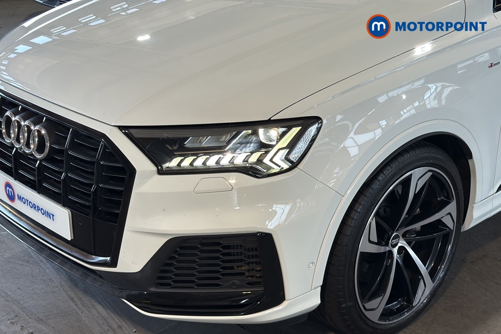 Audi Q7 Black Edition Automatic Petrol SUV - Stock Number (1654285) - 997th supplementary image