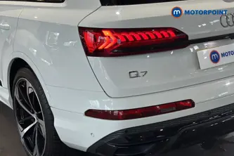Audi Q7 Black Edition Automatic Petrol SUV - Stock Number (1654285) - 998th supplementary image