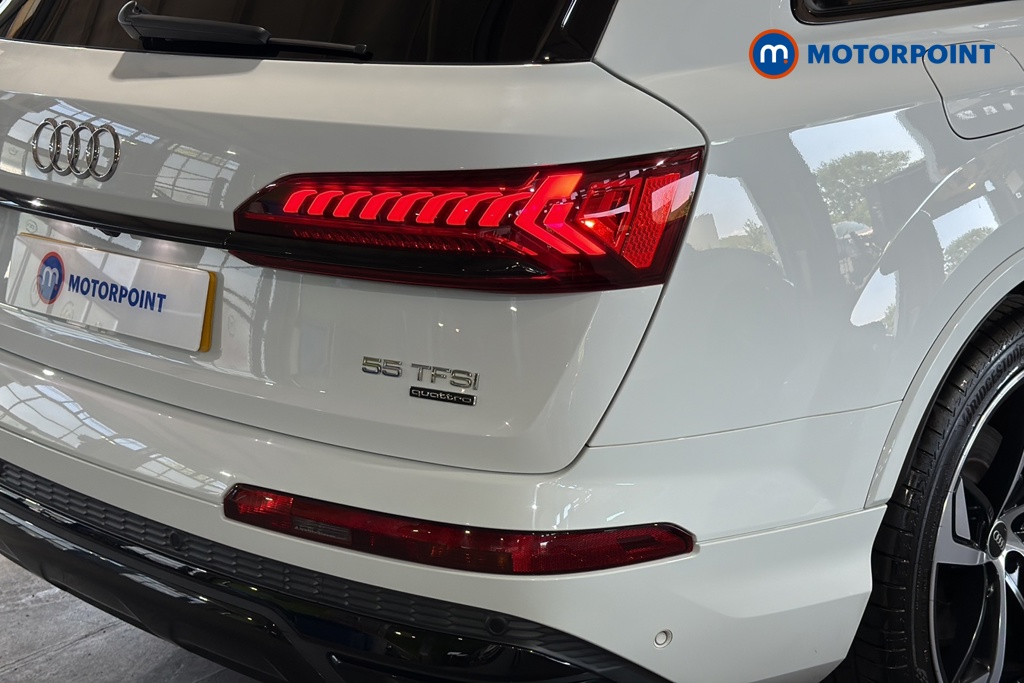 Audi Q7 Black Edition Automatic Petrol SUV - Stock Number (1654285) - 999th supplementary image