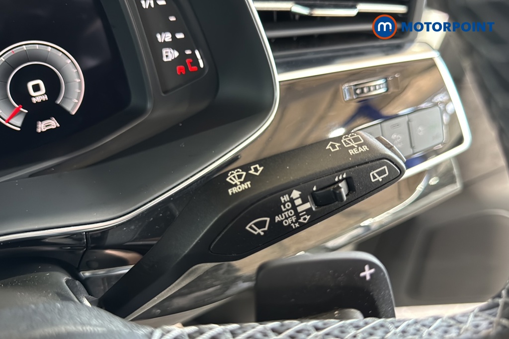 Audi Q7 Black Edition Automatic Petrol SUV - Stock Number (1654285) - 6th supplementary image