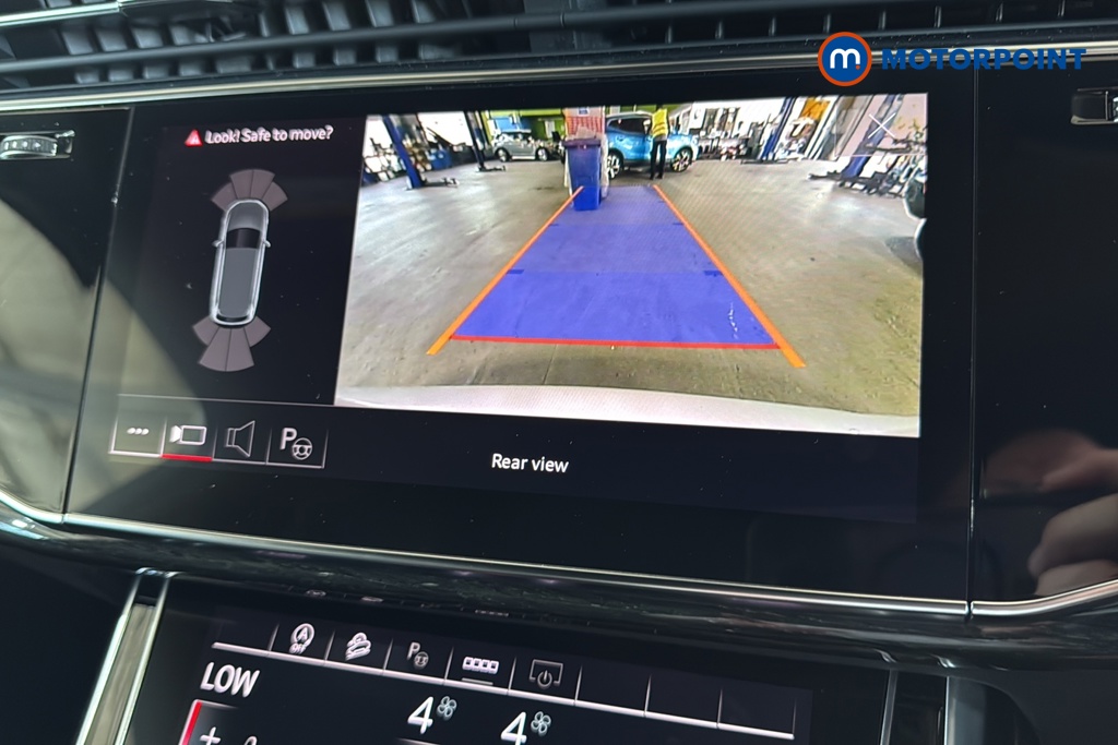 Audi Q7 Black Edition Automatic Petrol SUV - Stock Number (1654285) - 13th supplementary image