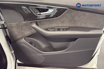 Audi Q7 Black Edition Automatic Petrol SUV - Stock Number (1654285) - 18th supplementary image