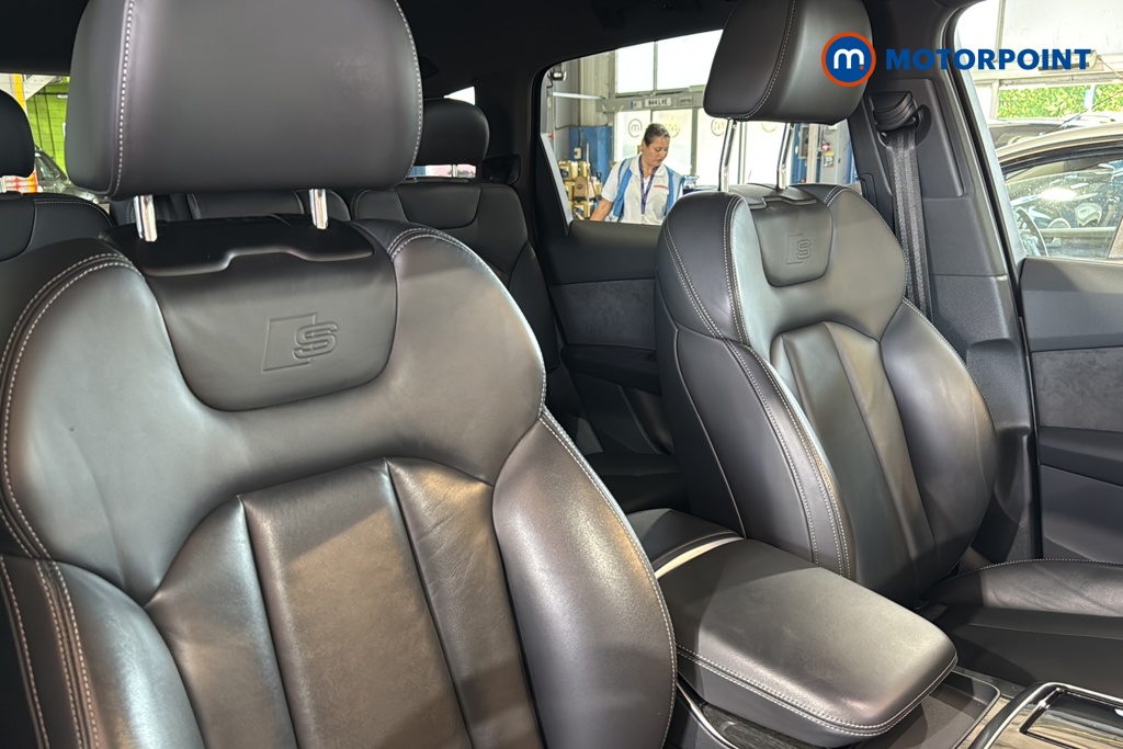 Audi Q7 Black Edition Automatic Petrol SUV - Stock Number (1654285) - 22nd supplementary image