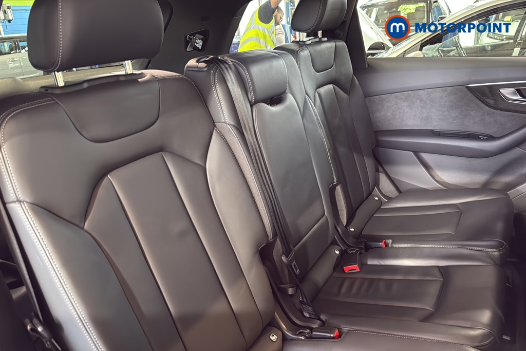 Audi Q7 Black Edition Automatic Petrol SUV - Stock Number (1654285) - 25th supplementary image