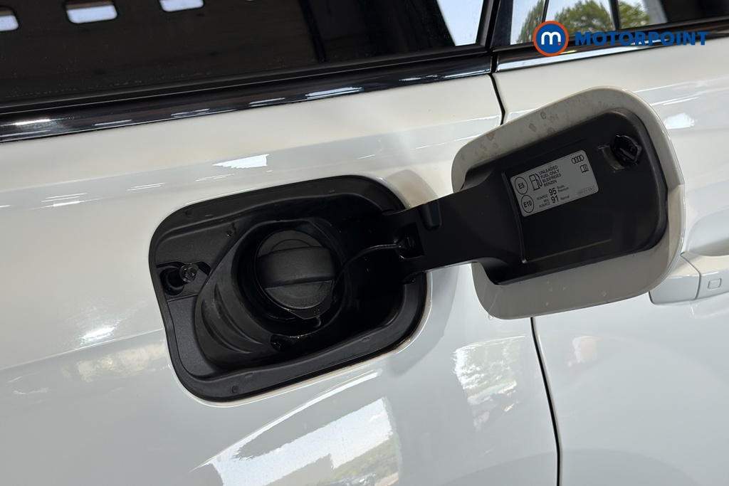Audi Q7 Black Edition Automatic Petrol SUV - Stock Number (1654285) - 41st supplementary image