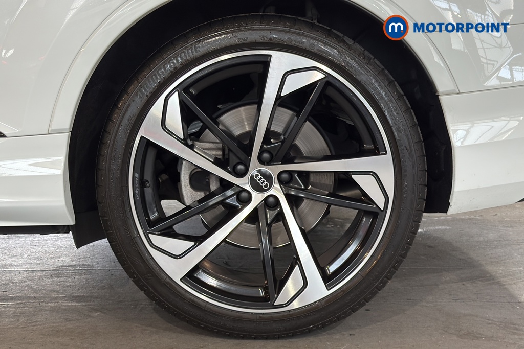 Audi Q7 Black Edition Automatic Petrol SUV - Stock Number (1654285) - 45th supplementary image