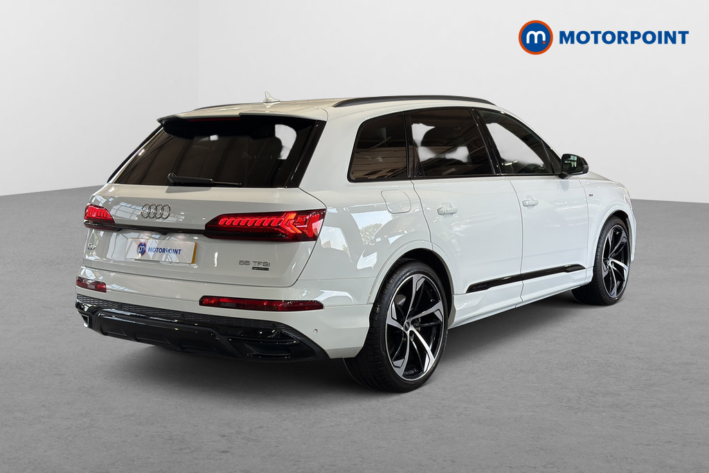 Audi Q7 Black Edition Automatic Petrol SUV - Stock Number (1654285) - Passenger side rear corner