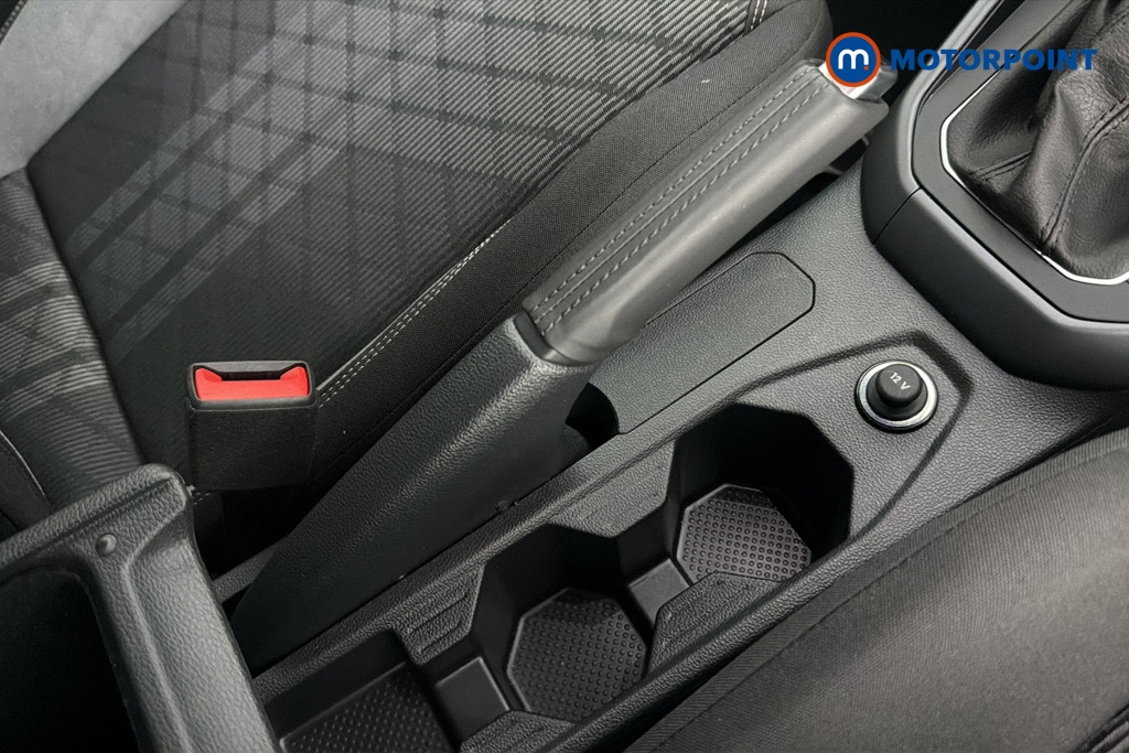 Volkswagen Polo Black Edition Automatic Petrol Hatchback - Stock Number (1654506) - 16th supplementary image