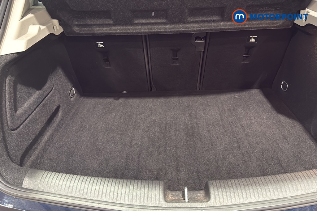 Vauxhall Astra Elite Nav Automatic Petrol Hatchback - Stock Number (1654690) - 30th supplementary image