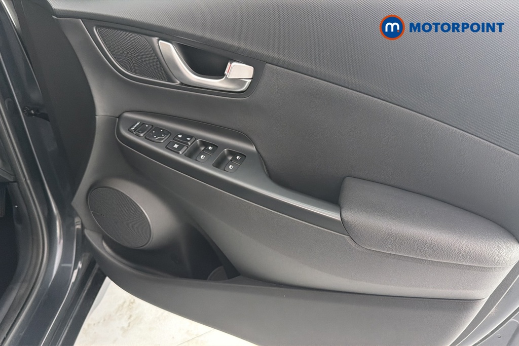 Hyundai Kona Ultimate Automatic Petrol-Electric Hybrid SUV - Stock Number (1654699) - 18th supplementary image