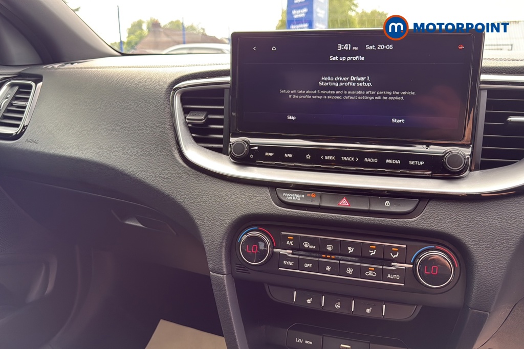KIA Ceed Gt-Line Manual Petrol Hatchback - Stock Number (1646463) - 1st supplementary image