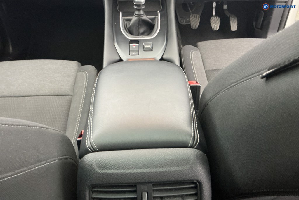 Nissan Qashqai N-Connecta Manual Petrol SUV - Stock Number (1646722) - 11th supplementary image
