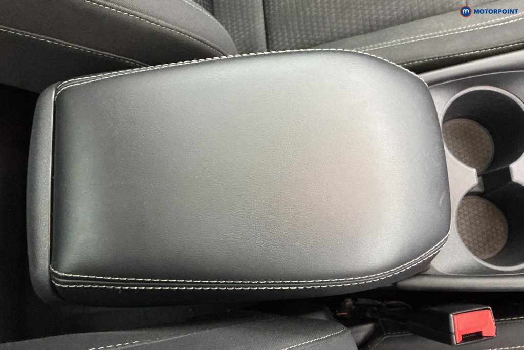 Nissan Qashqai N-Connecta Manual Petrol SUV - Stock Number (1646722) - 13th supplementary image