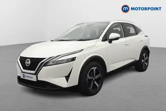 Nissan Qashqai N-Connecta Manual Petrol SUV - Stock Number (1646722) - Passenger side front corner
