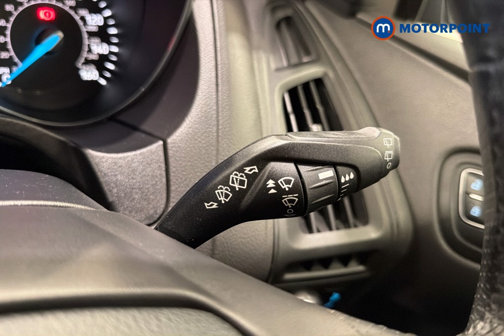 Ford Focus St-Line Manual Petrol Hatchback - Stock Number (1649797) - 7th supplementary image