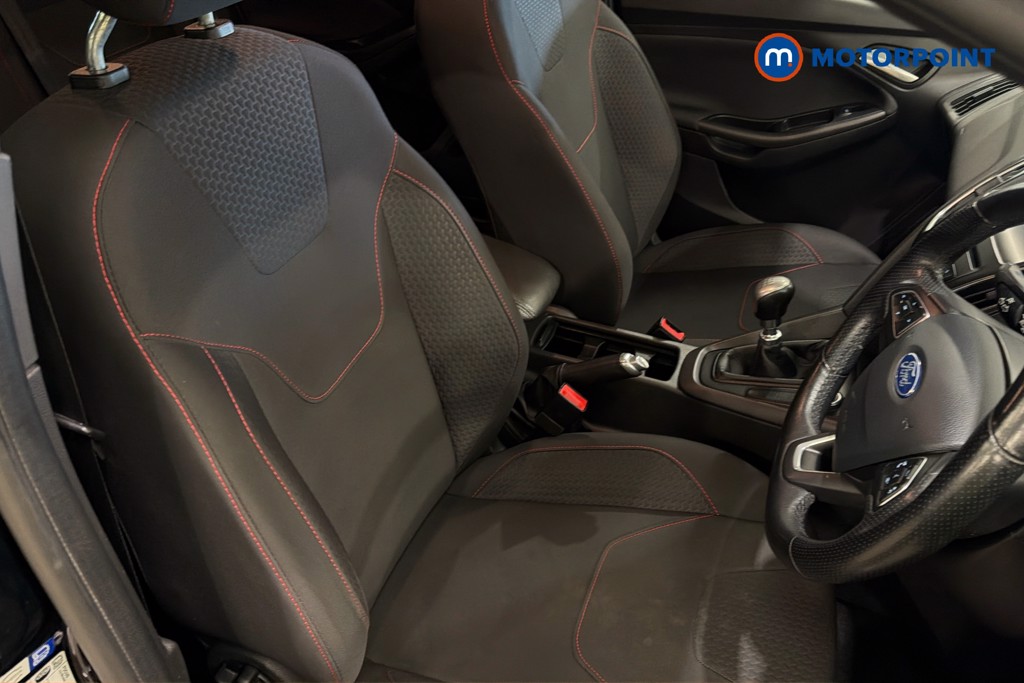 Ford Focus St-Line Manual Petrol Hatchback - Stock Number (1649797) - 22nd supplementary image