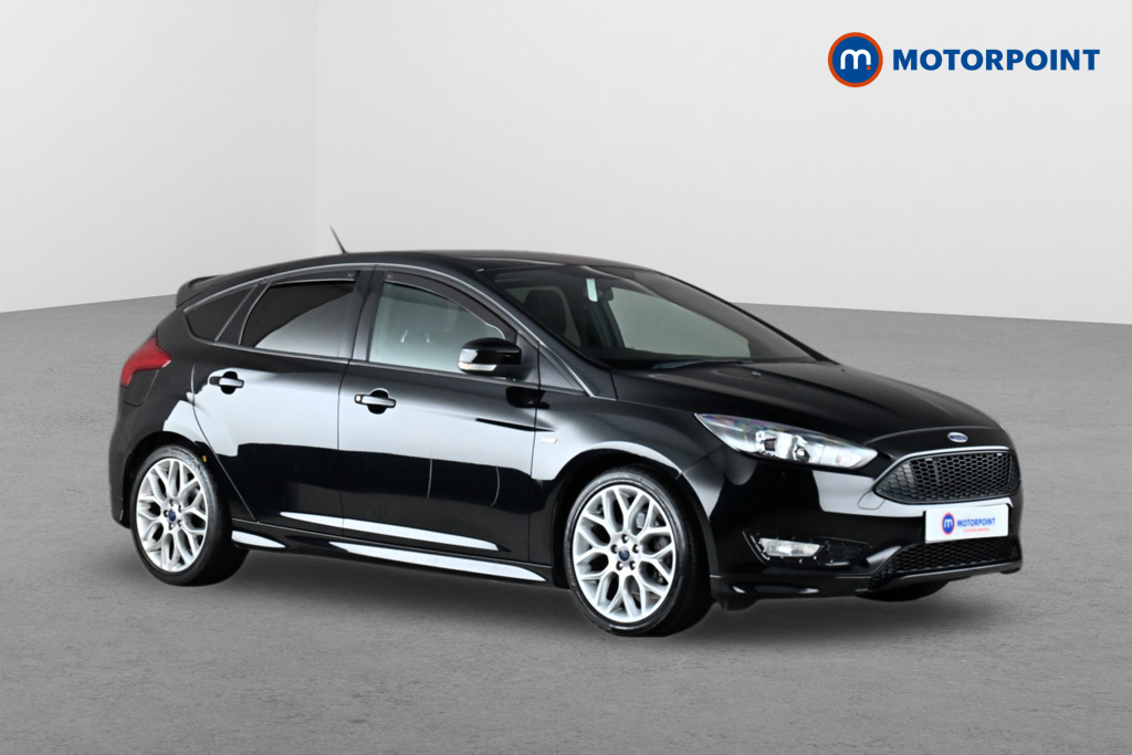 Ford Focus St-Line Manual Petrol Hatchback - Stock Number (1649797) - Drivers side front corner