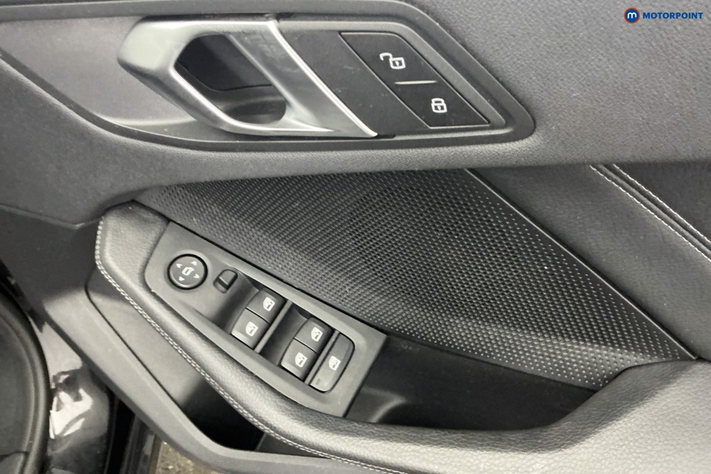 BMW 1 Series SE Manual Petrol Hatchback - Stock Number (1650517) - 24th supplementary image