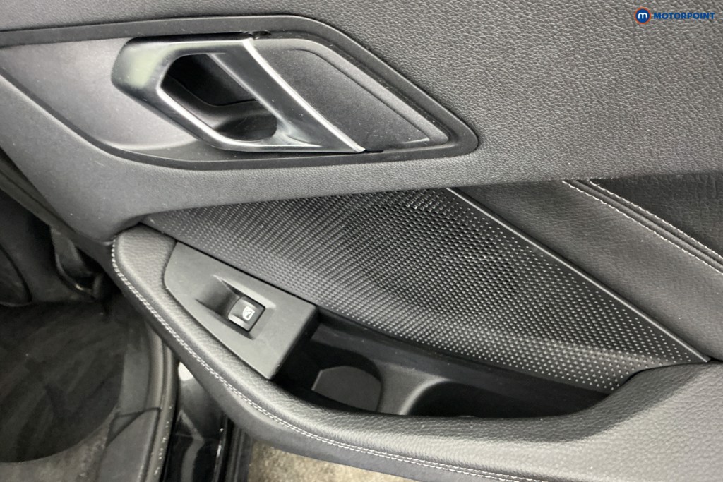 BMW 1 Series SE Manual Petrol Hatchback - Stock Number (1650517) - 26th supplementary image