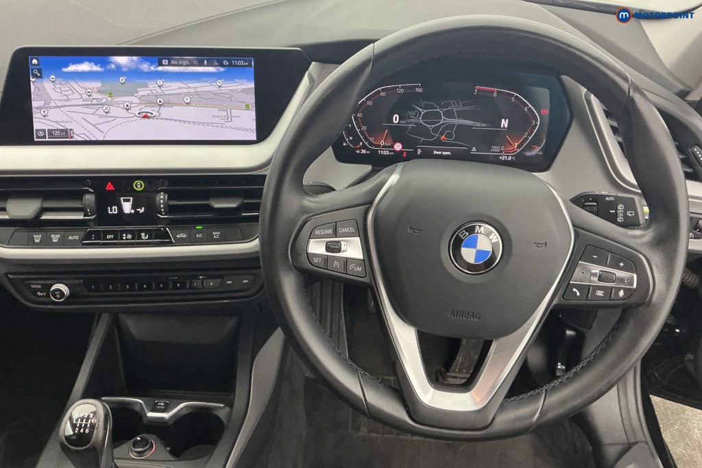BMW 1 Series SE Manual Petrol Hatchback - Stock Number (1650517) - 1st supplementary image