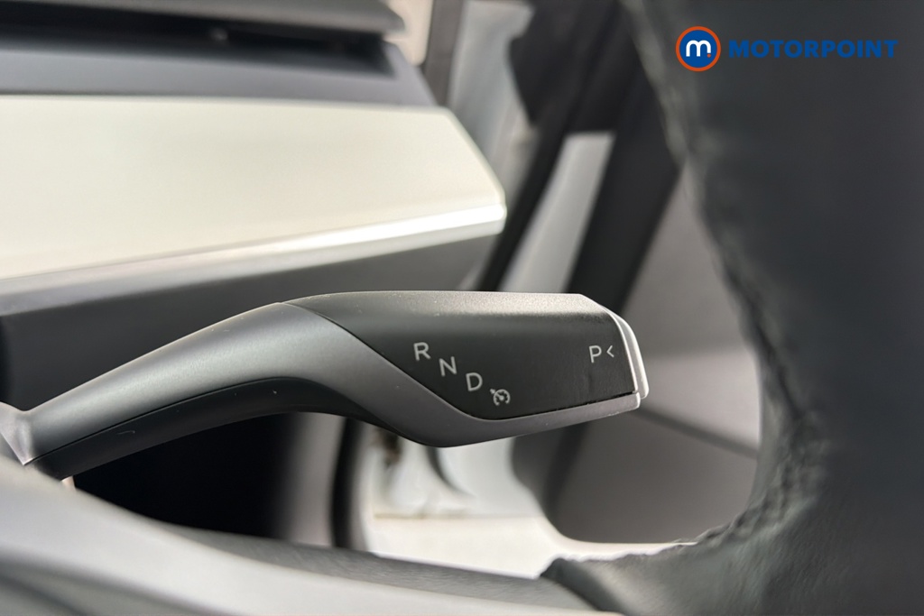 Tesla Model 3 Performance Automatic Electric Saloon - Stock Number (1650532) - 6th supplementary image