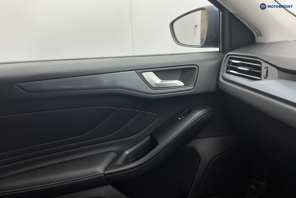 Ford Focus Active X Edition Manual Petrol Estate - Stock Number (1650670) - 19th supplementary image