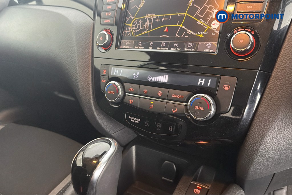 Nissan Qashqai Acenta Premium Automatic Petrol SUV - Stock Number (1651967) - 12th supplementary image