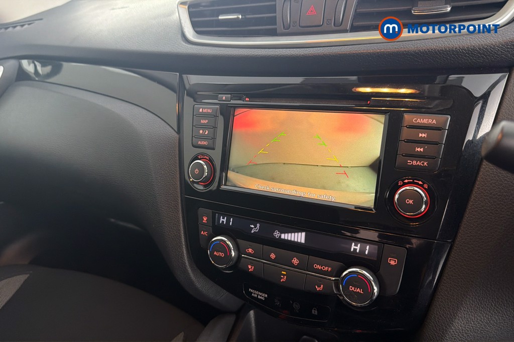 Nissan Qashqai Acenta Premium Automatic Petrol SUV - Stock Number (1651967) - 13th supplementary image