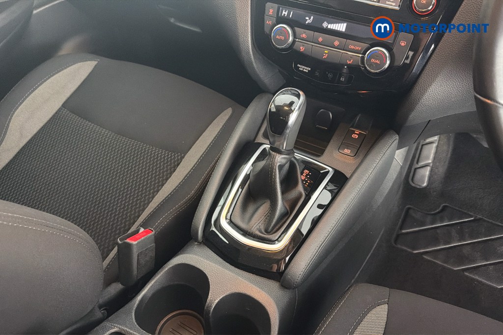 Nissan Qashqai Acenta Premium Automatic Petrol SUV - Stock Number (1651967) - 15th supplementary image