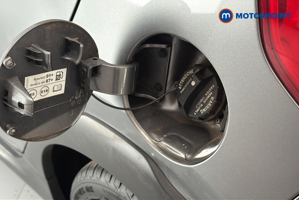 KIA Picanto X-Line Automatic Petrol Hatchback - Stock Number (1652134) - 41st supplementary image