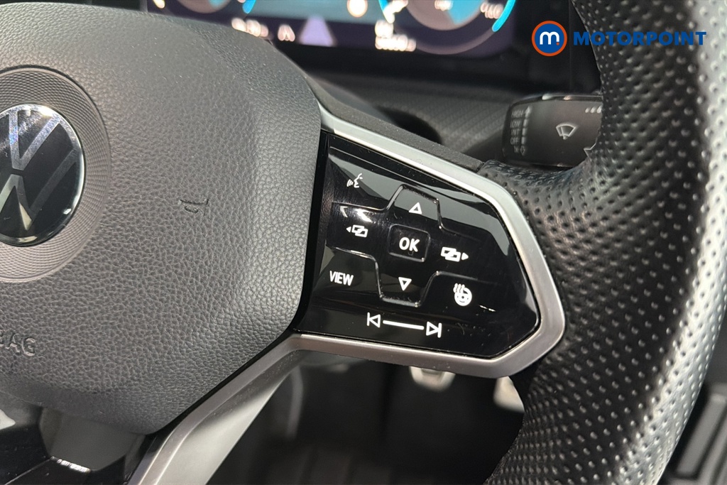 Volkswagen Golf R-Line Manual Petrol Hatchback - Stock Number (1652627) - 3rd supplementary image