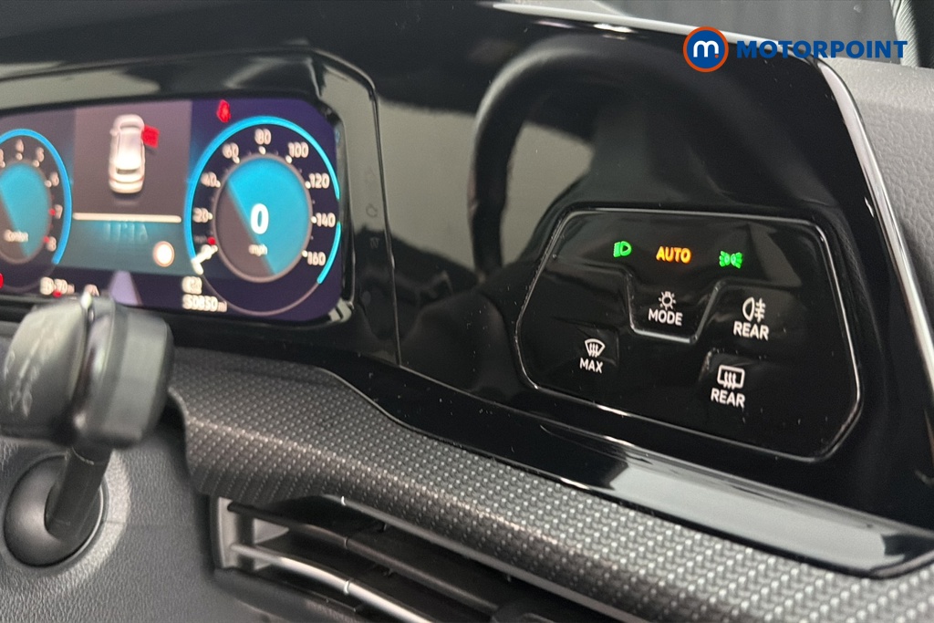 Volkswagen Golf R-Line Manual Petrol Hatchback - Stock Number (1652627) - 11th supplementary image