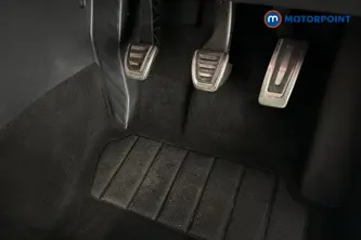 Volkswagen Golf R-Line Manual Petrol Hatchback - Stock Number (1652627) - 24th supplementary image
