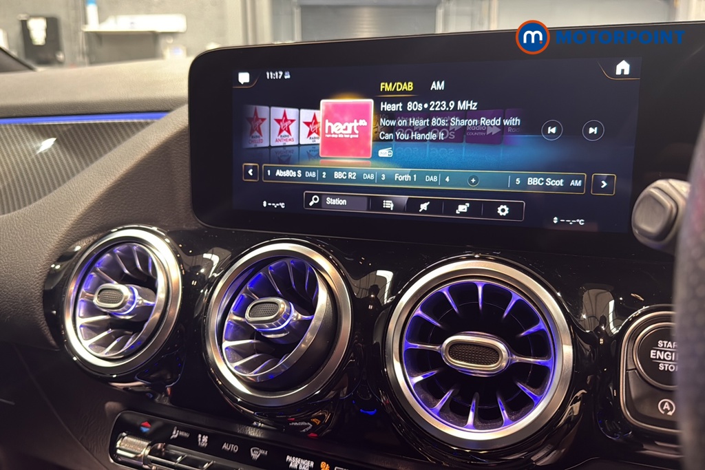 Mercedes-Benz GLA Amg Line Automatic Petrol SUV - Stock Number (1653467) - 8th supplementary image