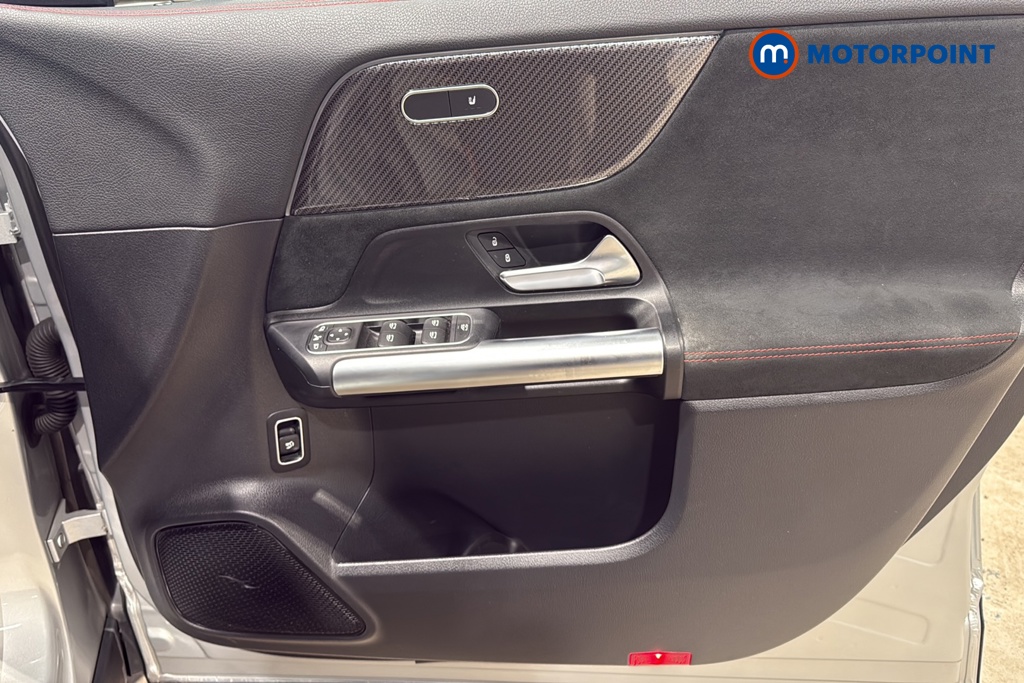 Mercedes-Benz GLA Amg Line Automatic Petrol SUV - Stock Number (1653467) - 18th supplementary image