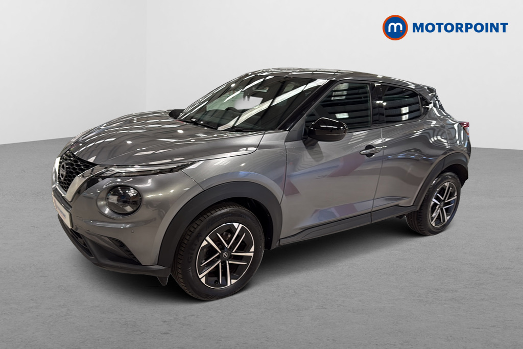 Nissan Juke N-Connecta Automatic Petrol SUV - Stock Number (1642452) - Passenger side front corner